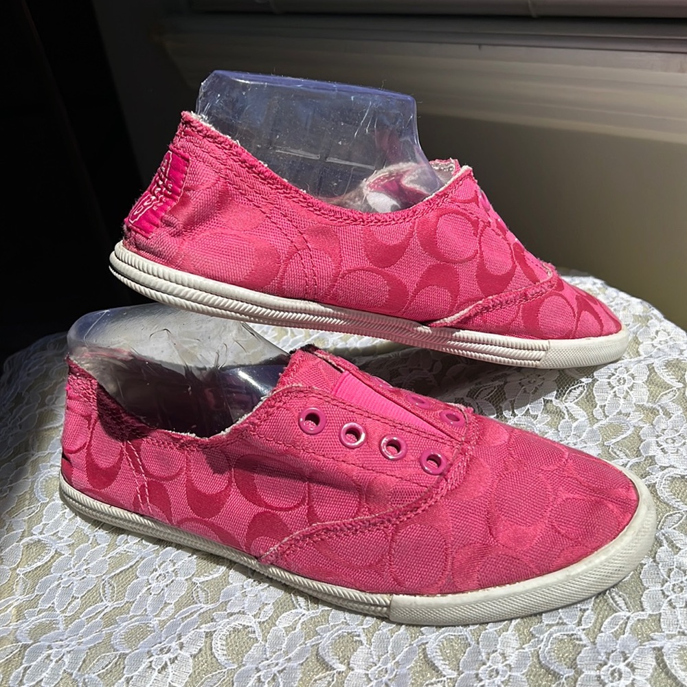 Coach - Katie Slip On Shoes Coach Signature Print Size 8